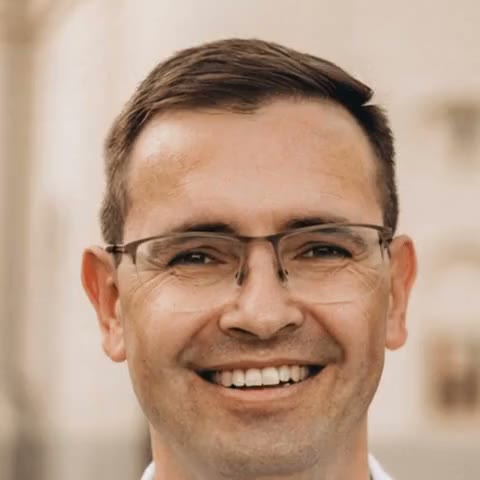 MUDr. Dmytro Fishchuk